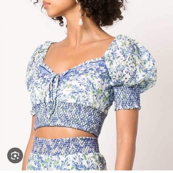 Alice and Olivia Crawford Blue and White Sweetheart Puff Sleeve Crop Top - Picture 3 of 11